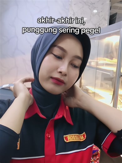 aarrrggghhh pantess pegellll😥 @ROCKET CHICKEN INDONESIA