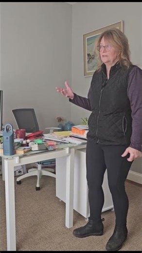 Hot Mess Monday Office Transformation | Realtor Edition