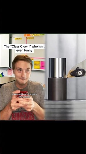 The “class clown” who isnt even funny #greenscreen #school #nostalgia #fypシ