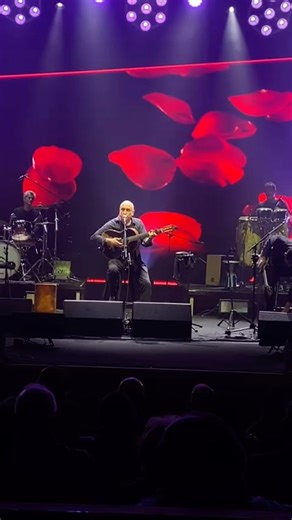 Erev shel Shoshanim in my recent performance in @hatarbutlv Tel Aviv .A song my mother Sharona Aron used to sing . | David Broza