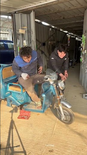 He Went to Get His Taxi Repaired...but What the Mechanic Did Left Him Shocked #shorts #shortvideo