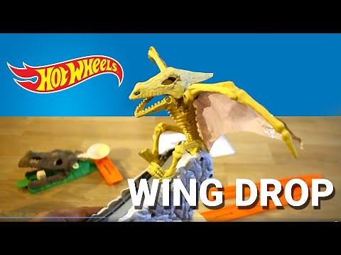 HOT WHEELS Trick Tracks Wing Drop Jurassic Dinosaurs track builder jurassic starter set