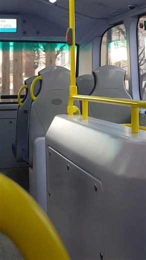 First day of firstbus bd11s on 31 with malfunctioning ibus