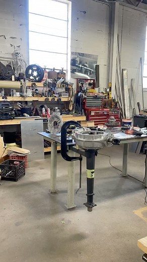 Joshua Shaw 🇺🇸 on Instagram: "FINAL ASSEMBLY on this #301 Halibrand Quick Change with Step-Down adapters for Early Ford (V-8) Axle tubes. The pretty Red Anodized Differential I load in it is from Winters. It was modified (machined) to fit in the Halibrand #301 case & accept Halibrand Ring & Pinion along with lower Shaft. This creates a very strong, streetable Quick change with 31 Spline Axles but still has the early look. This unit is going into the ‘34 Coupe for @huntersbodyshop that @oldsoul