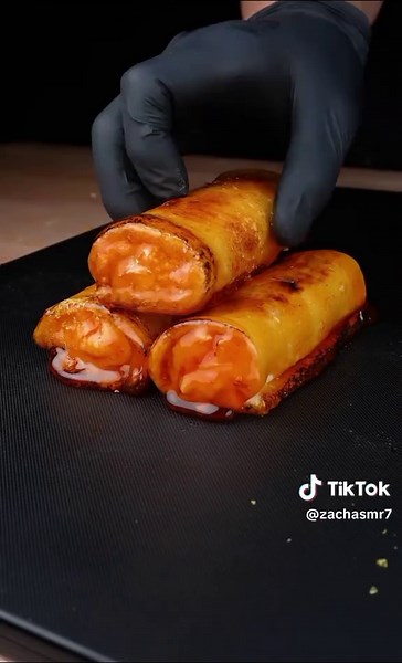 Zach Choi's ASMR Eating Experience with Food