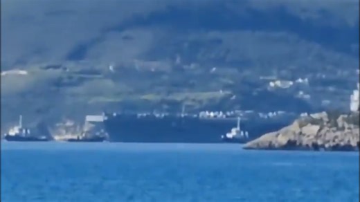 美国海军航空母舰杰拉尔德·R·福特号（CVN-78）离开了克里特岛，目的地是中东，据推测，它正驶向以色列海岸。