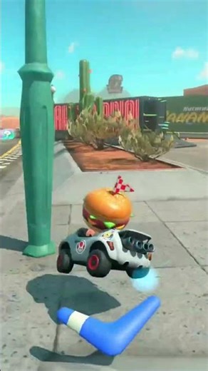 New Way to Dodge a Blue Shell #mariokart #mariokartworld