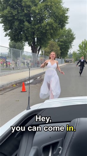 20M views · 144K reactions | Runaway bride escapes crazy groom!  #wedding #marriage #crazy #bride | Jamie and Blake | Facebook