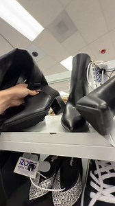 7.1K views · 186 reactions | Shopping for CDMs Christmas walk! | Cortneycgibson | Facebook