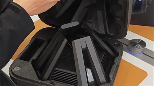 AX3000万兆路由器开箱体验：千兆宽带稳了！Mesh组网覆盖全屋，游戏直播不卡顿，客厅卧室信号满格，家庭网络焕然一新。