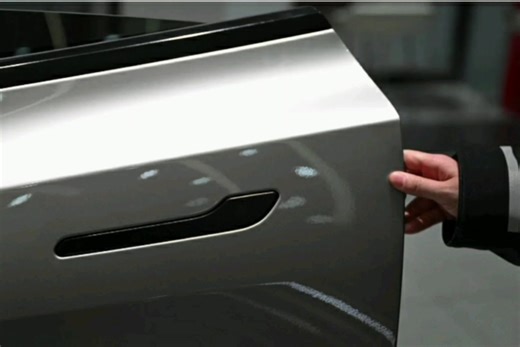 China bans hidden car door handles over safety concerns