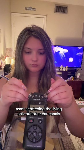Binaural ASMR Mic Scratching with Pencil - Ear Scratching ASMR