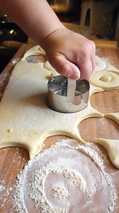 153K views · 3K reactions | Glazed Donuts  INGREDIENTS NEEDED: 1...