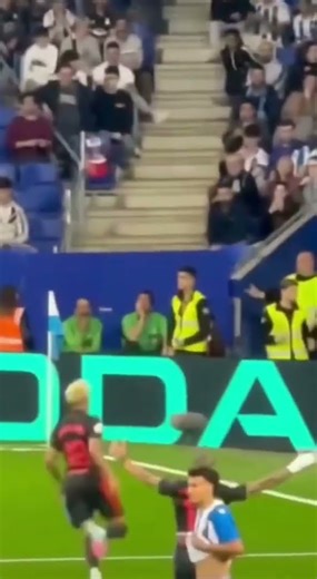 #fcbarcelona #barcatopgoals #messi #barcelonafootball #football #messi #barca #championsleague