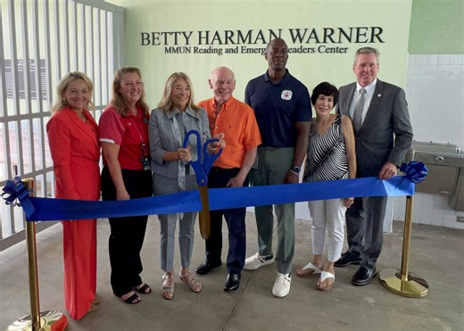 Big news for S.D. Spady Elementary School! 🎉 Thanks to a generous donation from the Betty Harman Warner Reading and Emerging Leaders Fund, the campus now has an incredible new space dedicated to two amazing programs. 📚 This new room will provide a dedicated learning space for students to receive extra reading support, and for those participating in the Montessori Model United Nations Program. We are so proud of these talented students as they research and debate some of the world's biggest iss