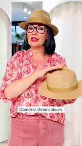 If only everything packed as perfectly as the Voyager! 👒 This clever fedora keeps its shape from take-off to touchdown, stays put on breezy days and looks fabulous doing it. Your ultimate UPF 50 travel companion this summer. Leisa wears the Voyager Caramel Travel Fedora. | Blue Bungalow