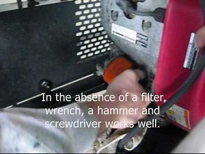 Changing oil in Pressure Washer. Engine and Pump