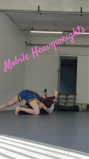 These Heavyweights are way more mobile than I expect. 😤 #bjj #grappling #jiujitsu #nogijiujitsu