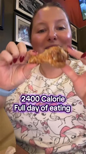 Christina on Instagram: "You guys know that when I have bad eating days I still share them because it’s part of my journey. But I won’t lie, being off my routine, and having more time to think about food has really been difficult the last few days. I over indulged 3 days in a row and I’m definitely feeling the effects of my poor eating choices. I know it’s all about the journey and not perfection. I feel like I let myself down by not trying harder this holiday break and I’m going to use that as 