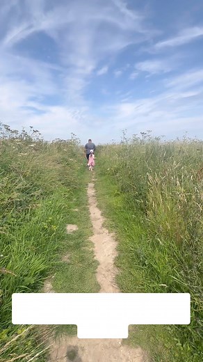 Beautiful coastal walk from Broadland sands to Hopton beach. One of the prettiest walks i have ever we encountered. Along the Coastal path which took 20 minutes with little@ones and a dog. #coastalwalk #norfolksuffolk #coast2coast #suffolk #norfolk #ukholidayinspo #country #countrywalks #familyholiday #hoptonbeach #hopton #hoptononsea #broadlandsands #holidayparks #rurallife #CoastalLiving #ukholidays #britishholidays | 2cHolidays - Holiday Home Rental