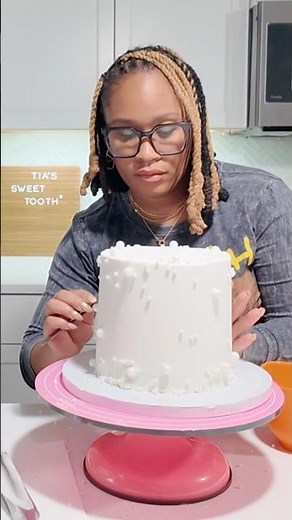 Simple, Pearlescent, and Perfect.🤍 White-on-White Elegance for the Sweetest I Do💍