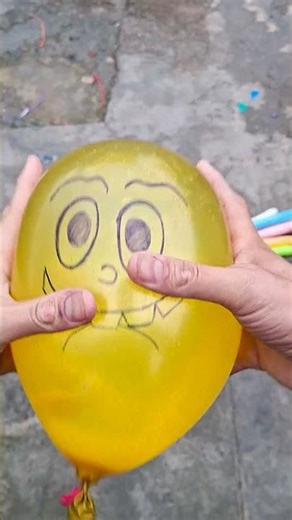 🎈 What Happens When We POP These Water Balloons? 💦 #trend #funny #balloon #memes