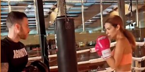 Tamara Gorro lo da todo en su entrenamiento de boxeo: así golpea la 'influencer'