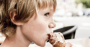 Mieux vaut tard que jamais : la France interdit le dioxyde de titane dans les aliments dès 2020