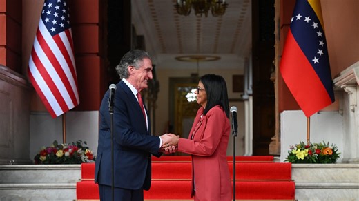 "Des mesures coercitives unilatérales contre le peuple du Venezuela": la présidente vénézuélienne presse Donald Trump de lever les sanctions américaines héritées de l'ère Maduro