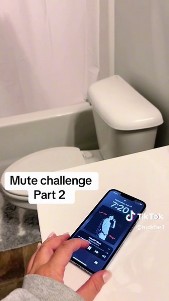 Benson Boone Mute Challenge Singing Prank in the Car