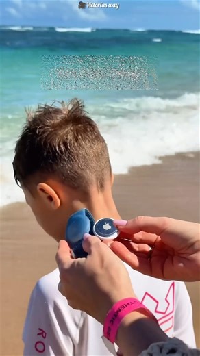 Mother used a unique trick to save her child #shortsvideo