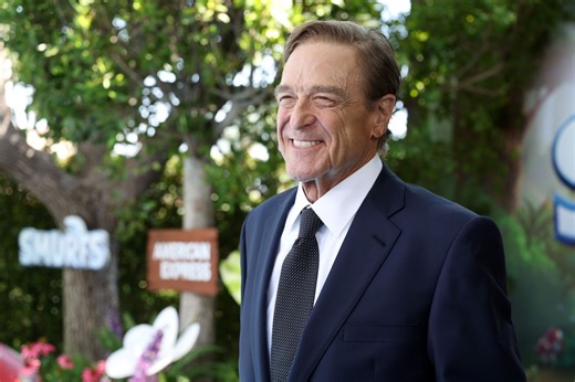 What happened to John Goodman? Veteran actor shows up at premiere after dramatic weight loss