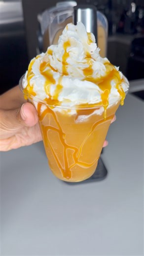CARAMEL APPLE CIDER SLUSHIE is perfecttt for this weekend🎃🍎 It was sooo good!😭 You could definitely make homemade cider, but I chose not to🫶🏽 Something quick & delicious taste just like apple cobbler! This was finished in just about 10-15 minutes in my Inoviva Slushie Machine🤌🏽 Would you try this one!? Ingredients - 6 cups cold apple cider 1/4 cup caramel syrup Mannn, I’m impressed with this one fr🥹 #applecider #slushies #inovivaslushie #inoviva | Just Lex