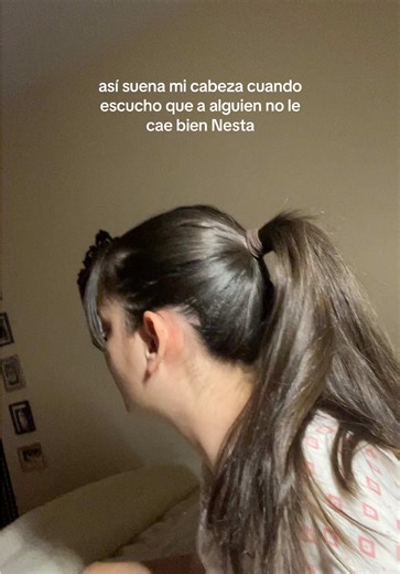 es broma pero si quieres no es broma jajaja, se lo vi a @aves pero en inglés, aquí tienen a su traductora jsjsjs #nestaarcheron #sarahjmaas #cassian #acotar #acourtofsilverflames