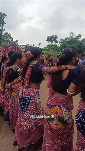 Divan Mori | 藍 ucho ucho diwasa dance  #divanmori #trendingreels #trending #reelsinstagram #adivasi #reels #trend #repost #tiktok #travelphotography | Instagram