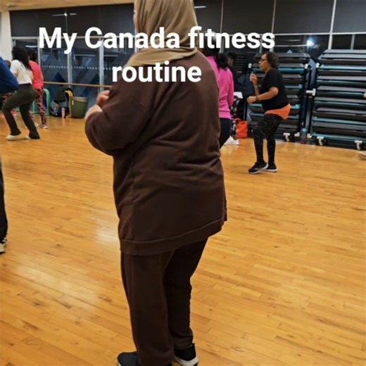 Canada fitness class routine #fitness #shorts #shortsfeed #ytshorts #canadalife