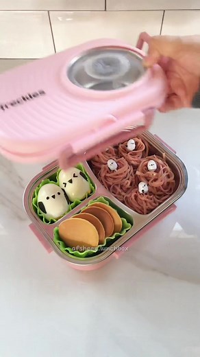 Bekal afsheen hari ini.. Bikinin mie, anaknya lg pengen makan mie.. Resep pancake ada di reels sebelumnya yak.. Kotak bekal link no. 305 & 374 Food pick link no. 394 #bekal #bento #lunchbox #idebekal #bekalanak #bekalafsheen #bekalsekolah #lunch #lunchideas #kidslunch #kidsbento #bird #birdlovers #freckles