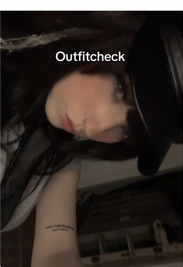 Creative Outfit Check Ideas for Cat Lovers