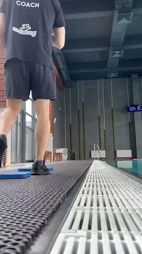 Swimming Coach Sessions: Engaging Techniques and Drills