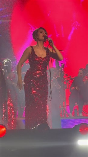 my favourite song ever. | #raye #genesis #manchester #thistourmaycontainnewmusic #thismusicmaycontainhope @Raye