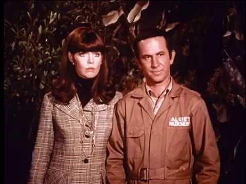 Get Smart (Bloopers #01)