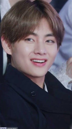 KIM TAE HYUNG V 🥰💘 NEW CAPTURE TREND 📈📈 💜💜💜✨✨✨