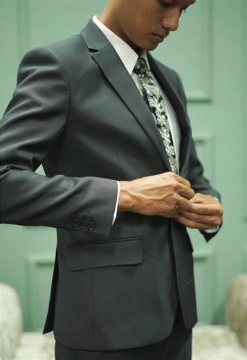 Besok acara penting? Ingat sewa Jas di @Kapten Jas 😎😎 #jaspria #studiopadang #sewajaspadang