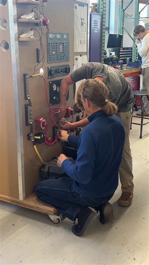 🚤 Now Accepting Applications for Spring ’26 Marine Systems! The IYRS Marine Systems is an intensive, hands-on training program preparing students for 8 industry-recognized certifications. Students prepare for careers as marine systems technicians, marine electricians, diesel engine mechanics, systems installers, and more. Learn from faculty with real industry experience, and gain the technical skills employers are looking for in today’s marine industry. 👉 Learn more & apply here: https://www.i