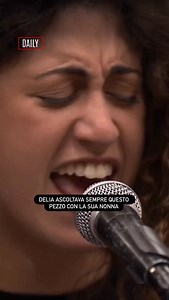 DELIA ed il suo giudice Jake La Furia si preparano al Live a tema Back to the ‘90s di questa sera Dal lunedì al venerdì c’è il Daily alle 21.15 su Sky e NOW | X Factor Italia