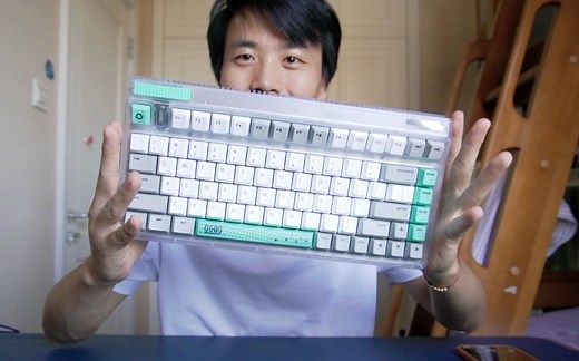 【程序员键盘】IQUNIX OG80-虫洞机械键盘开箱体验，TTC快银轴、RGB、三模，用完真的爽