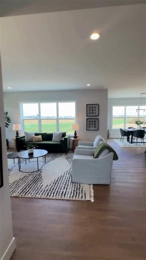 We recently shared our top 10 best-selling floor plans in 2025! Here are our top 5 home plans, along with the top features that our homeowners loved. Read the full list here: https://bit.ly/49sCju9 1️⃣. The Kingston - A dramatic two-story great room that opens to the kitchen and breakfast area 2️⃣. The Northfield - Our best-selling one-story plan, designed for convenient first-floor living 3️⃣. The Charlotte - The great room’s triple windows enhance the home’s airy feel 4️⃣. The Magnolia - Beaut