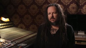 KORN Singer's Wife, DEVEN DAVIS, Dead At 39