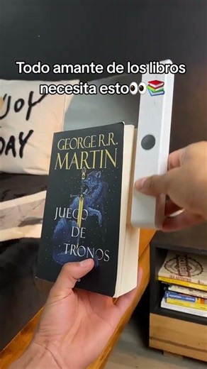 Todos los lectores necesitamos esto para nuestros libros 🤠📚❤️ #libros #books #read #reading #lector