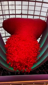 100.000 ball drop in Moscow  | VIRAL MEDIA | Facebook